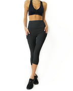 I Wear My Confidence Leggings
