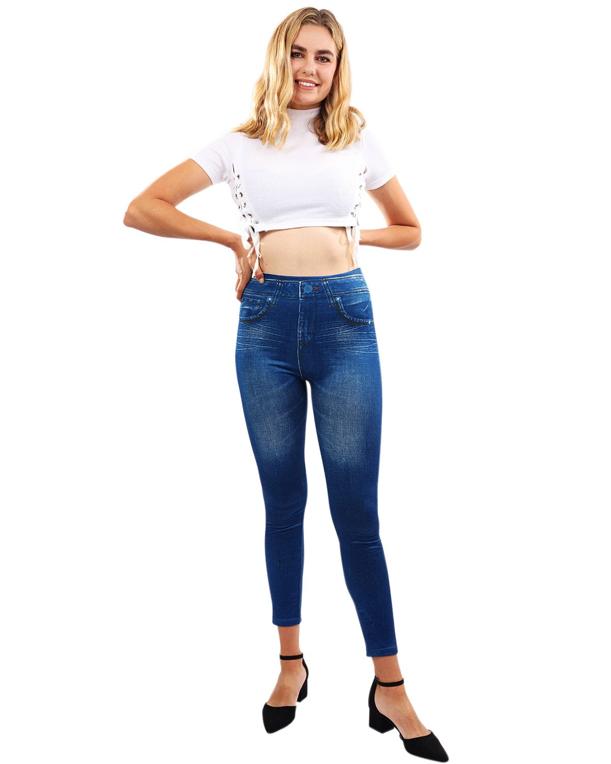She’s Walking in Power Jeggings / Leggings
