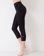 Strong. Sculpted. Irresistible. Leggings