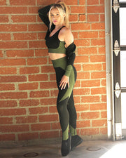 Not Here to Hide Set