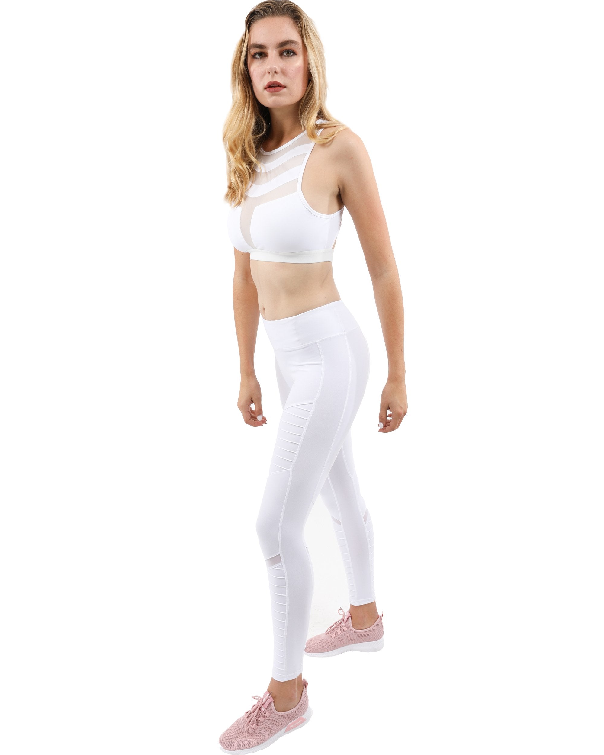 She’s Becoming Her Dream Leggings