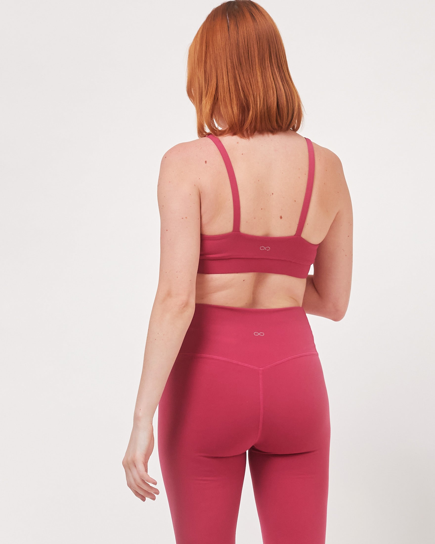 The Compliment Magnet Top